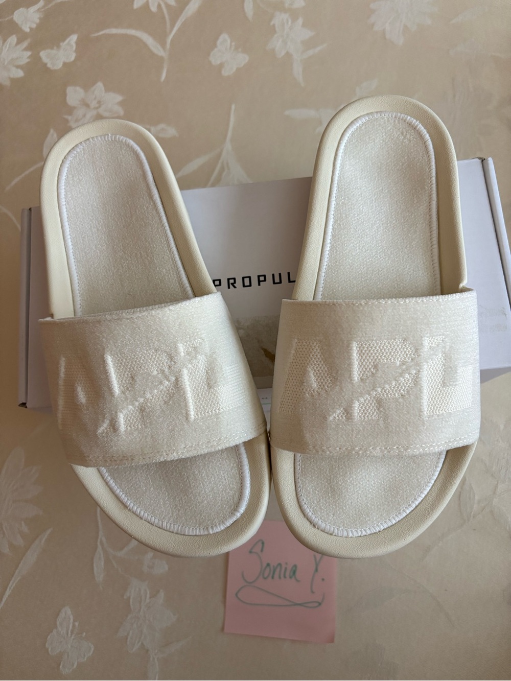 BNIB Athletic Propulsion Labs APL Women’s TechLoom Velvet Slide Size 7